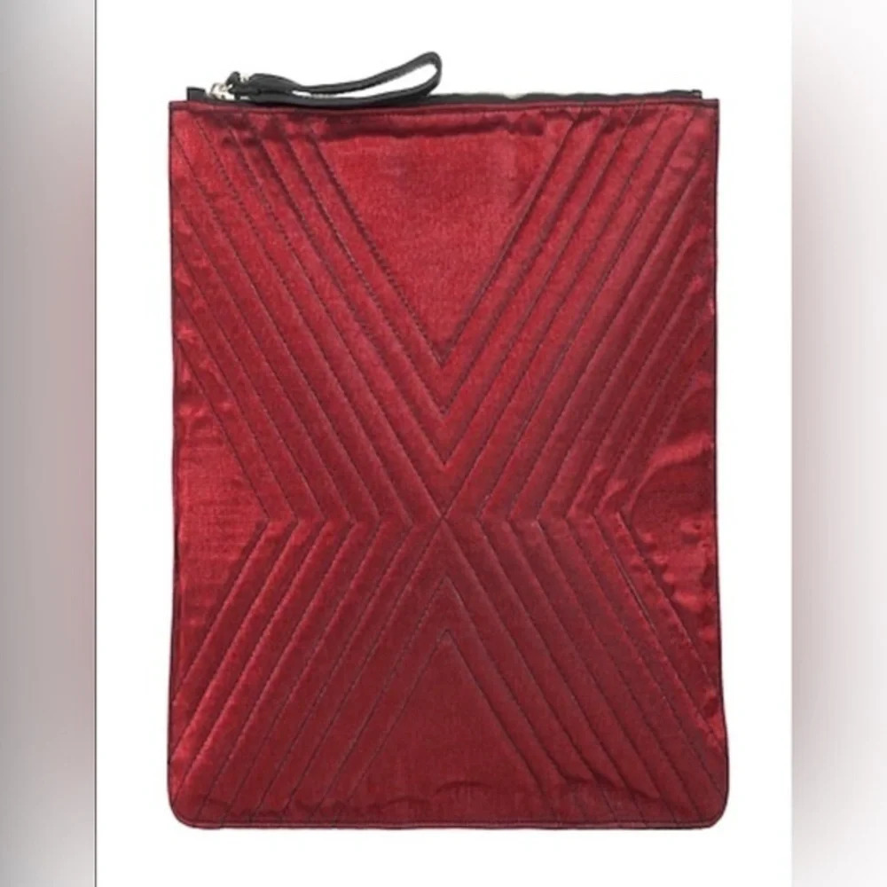 SPACE Italy Woman’s Red Wine Quilted Satin Clutch Bag X Large Oversized NWT